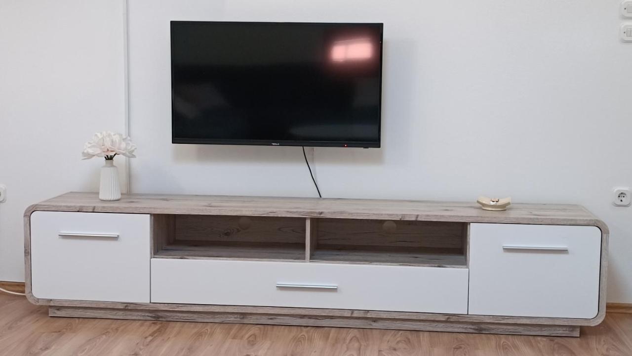 קרק Apartman Sintic מראה חיצוני תמונה
